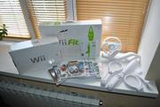 игр. приставка Wii + доска Wii Fit,  ИГРЫ аксессуары